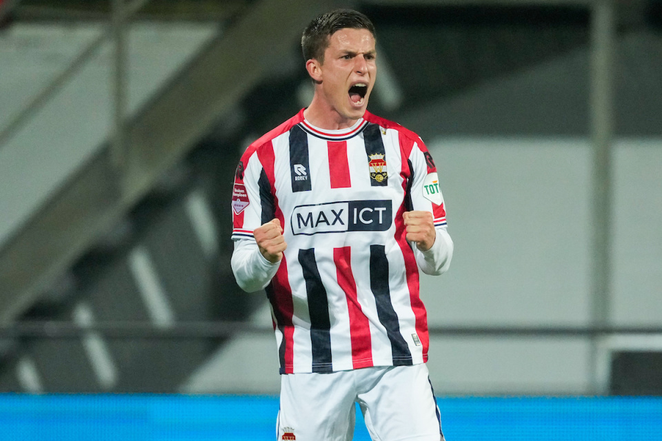 重彩的一笔 重彩的一笔